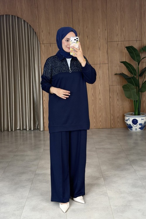 Gonca Takım-Lacivert